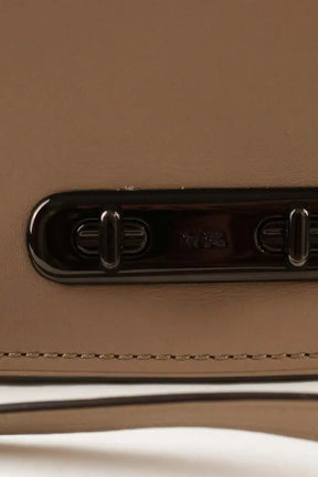 Sac à bandoulière Coach Swagger 20 Gris en Cuir