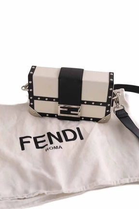 Sac à bandoulière Fendi Fendi Baguette Trunk Mini Blanc en Cuir