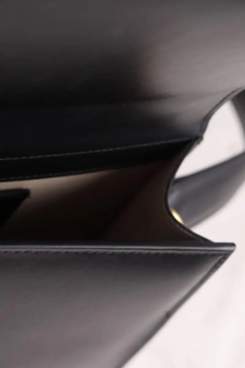 Sac à bandoulière Jacquemus Grand Bambino Noir en Cuir
