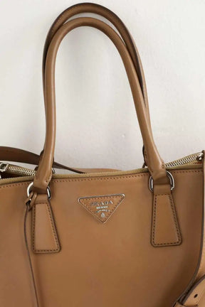 Sac à bandoulière Prada Galleria grand Camel en Cuir