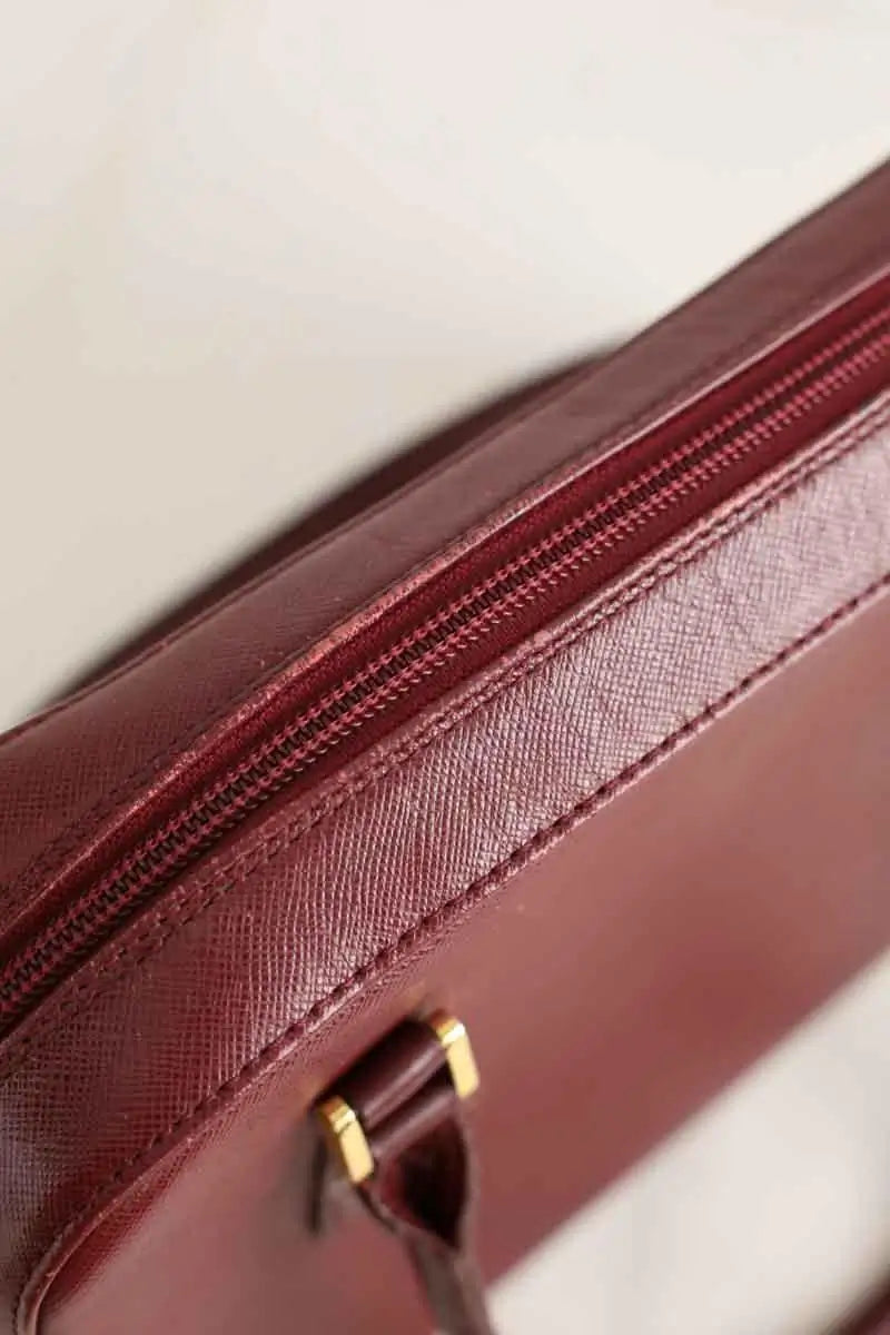 Sac à main Burberry Bordeaux en Cuir