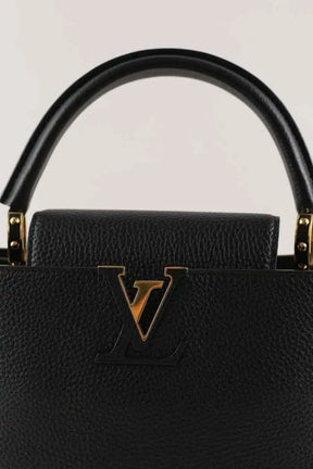 Sac à main Louis Vuitton Capucines Noir en Cuir