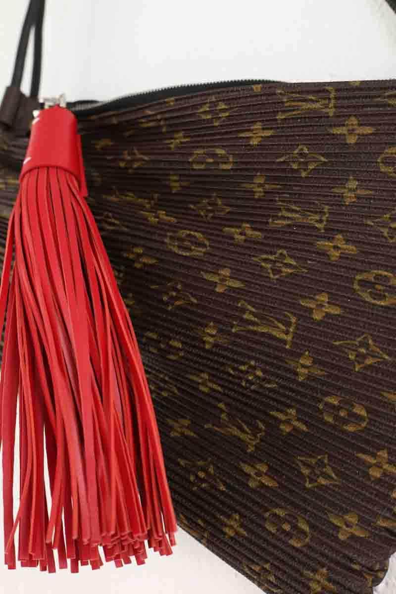 Sac à main Louis Vuitton Explorer plisse Marron en Cuir