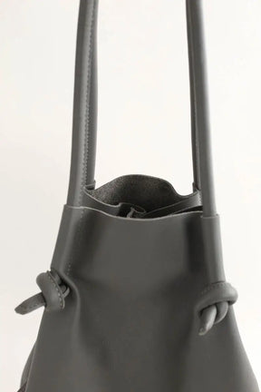 Sac porté épaule Atelier Pagai Gris en Cuir