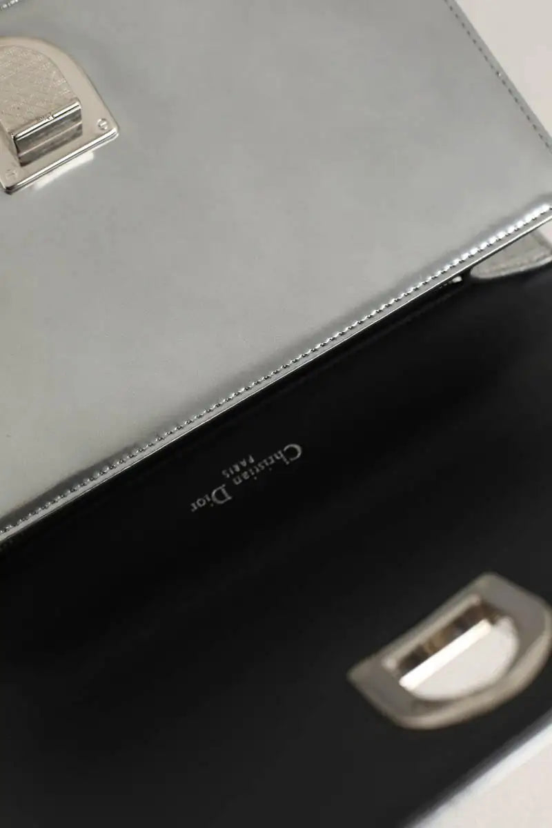 Sac porté épaule Dior Diorama Argent en Cuir