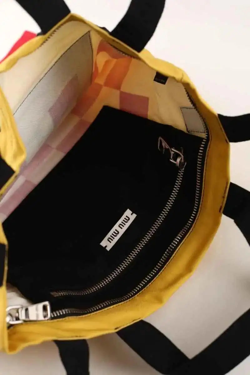 Sac porté épaule Miu Miu Rouge en Coton