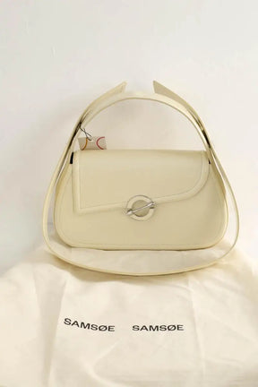 Sac porté épaule Samsoe Samsoe Sahero Ecru en Cuir verni