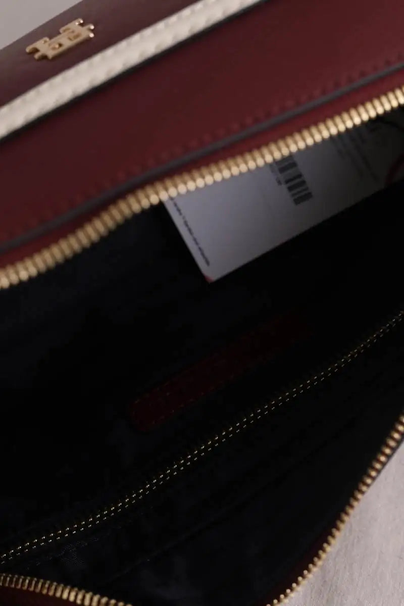 Sac porté épaule Tommy Hilfiger Bordeaux en Cuir