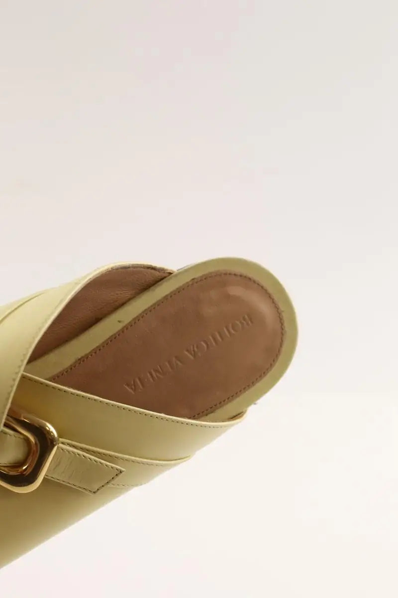 Sandales Bottega Veneta Jaune en Cuir