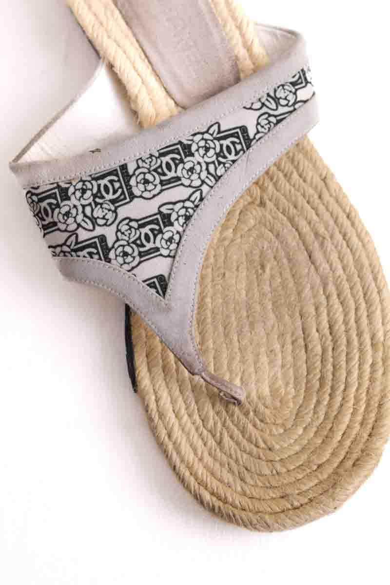 Sandales Chanel Beige en Tissu