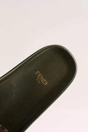 Sandales Fendi Kaki en Cuir