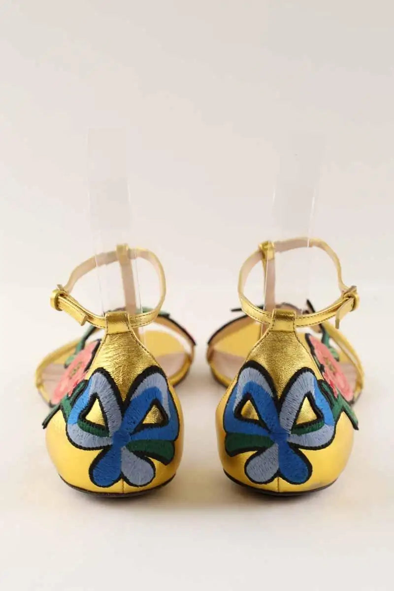 Sandales Gucci Doré en Cuir