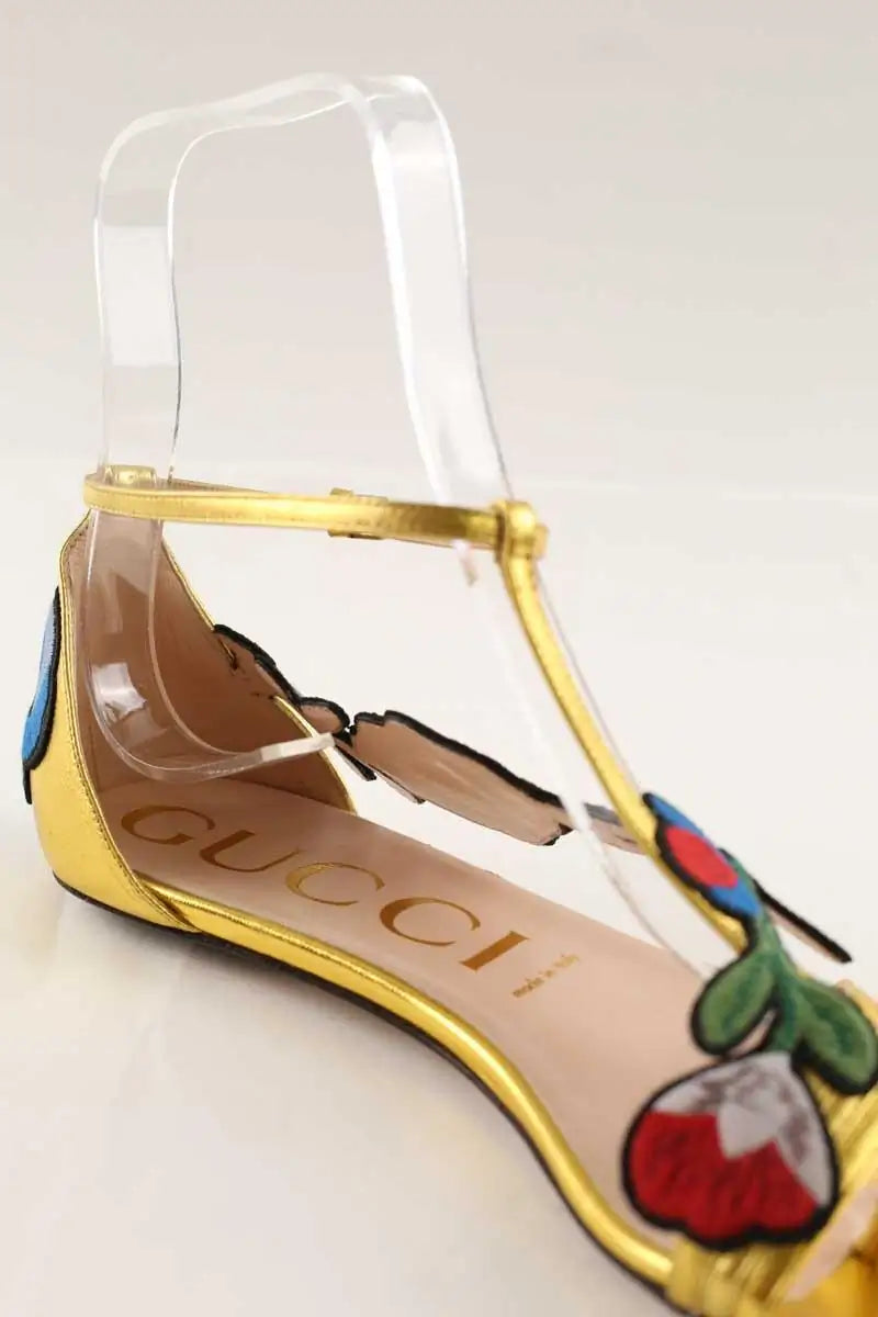 Sandales Gucci Doré en Cuir