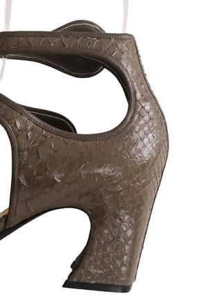 Sandales Louis Vuitton Kaki en Cuir