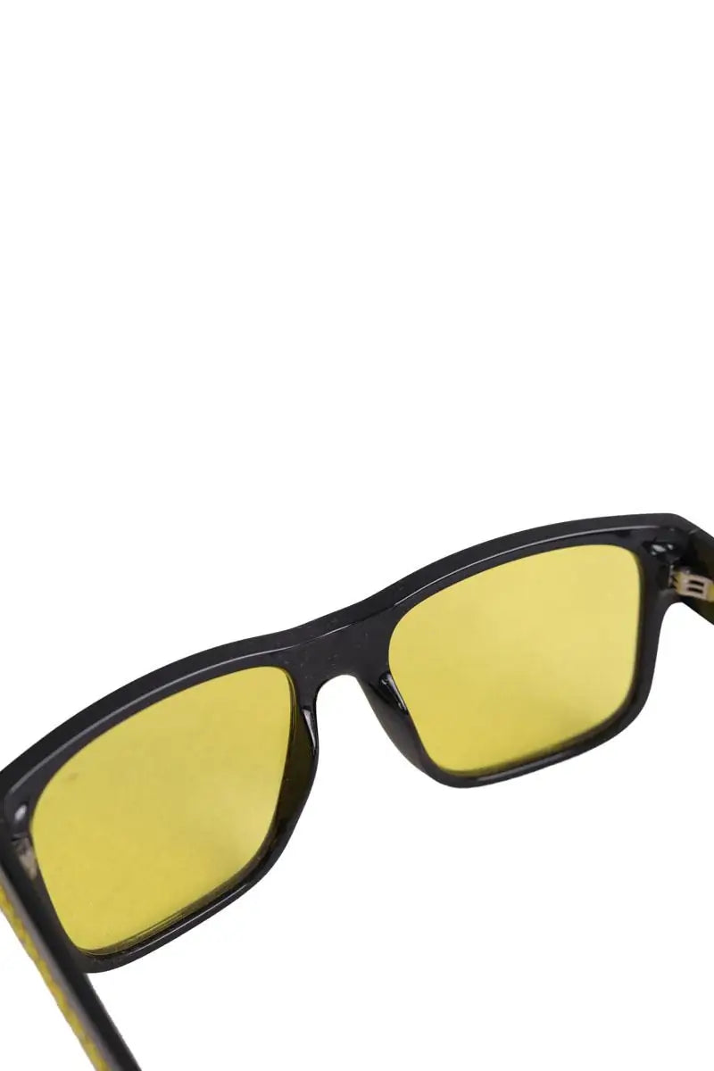 Lunettes de soleil Burberry Noir en Plastique