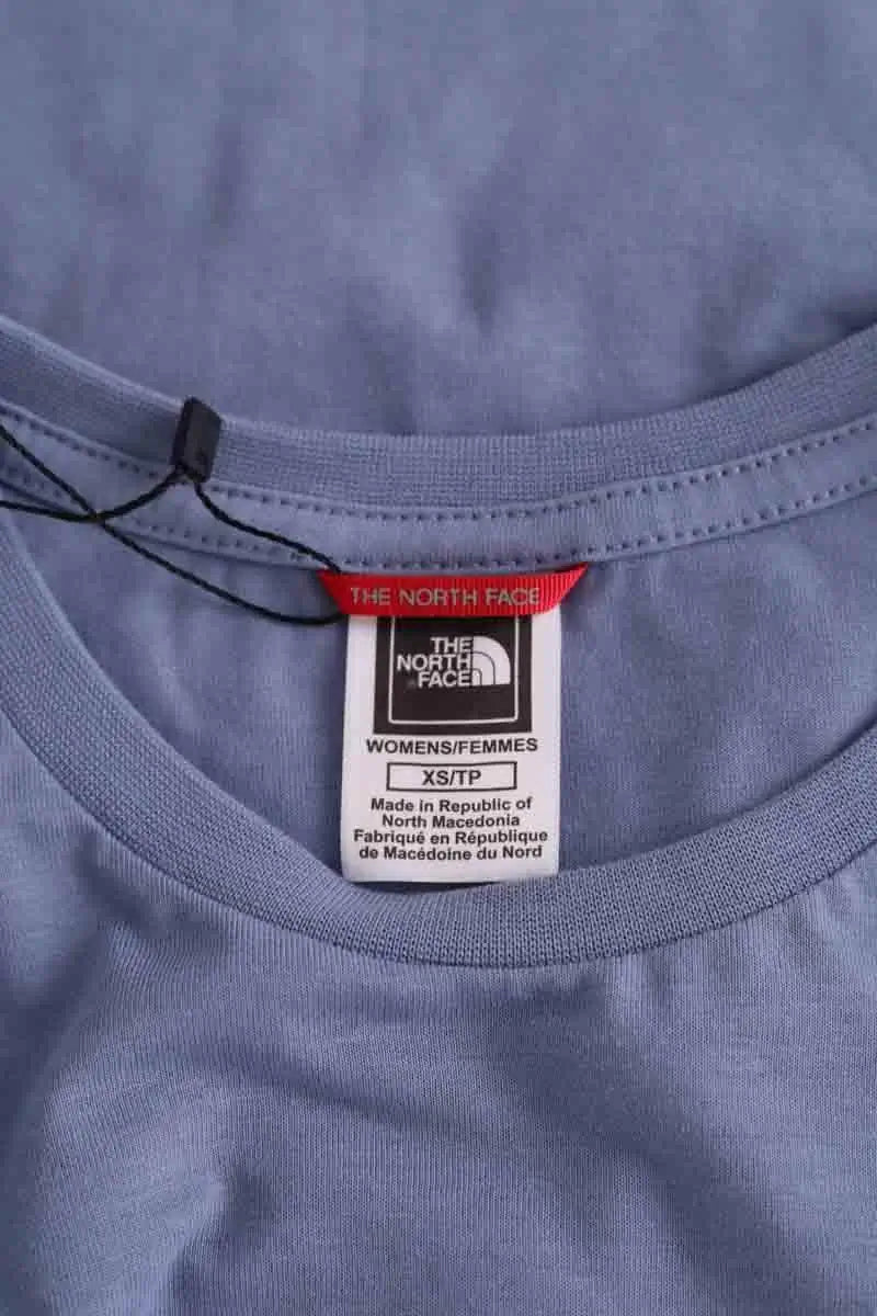 T-shirt The North Face Bleu en Coton