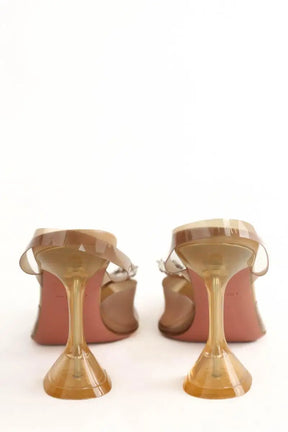 Talons Amina Muaddi Rosie Beige en Tissu