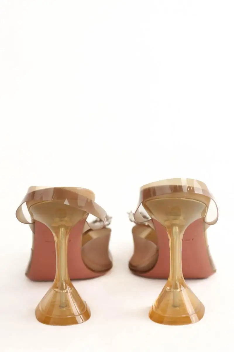 Talons Amina Muaddi Rosie Beige en Tissu