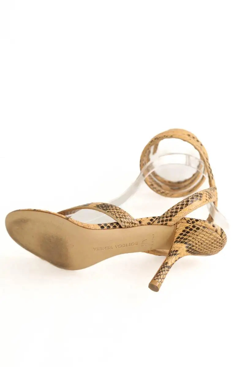 Talons Bottega Veneta Spiral Beige en Cuir