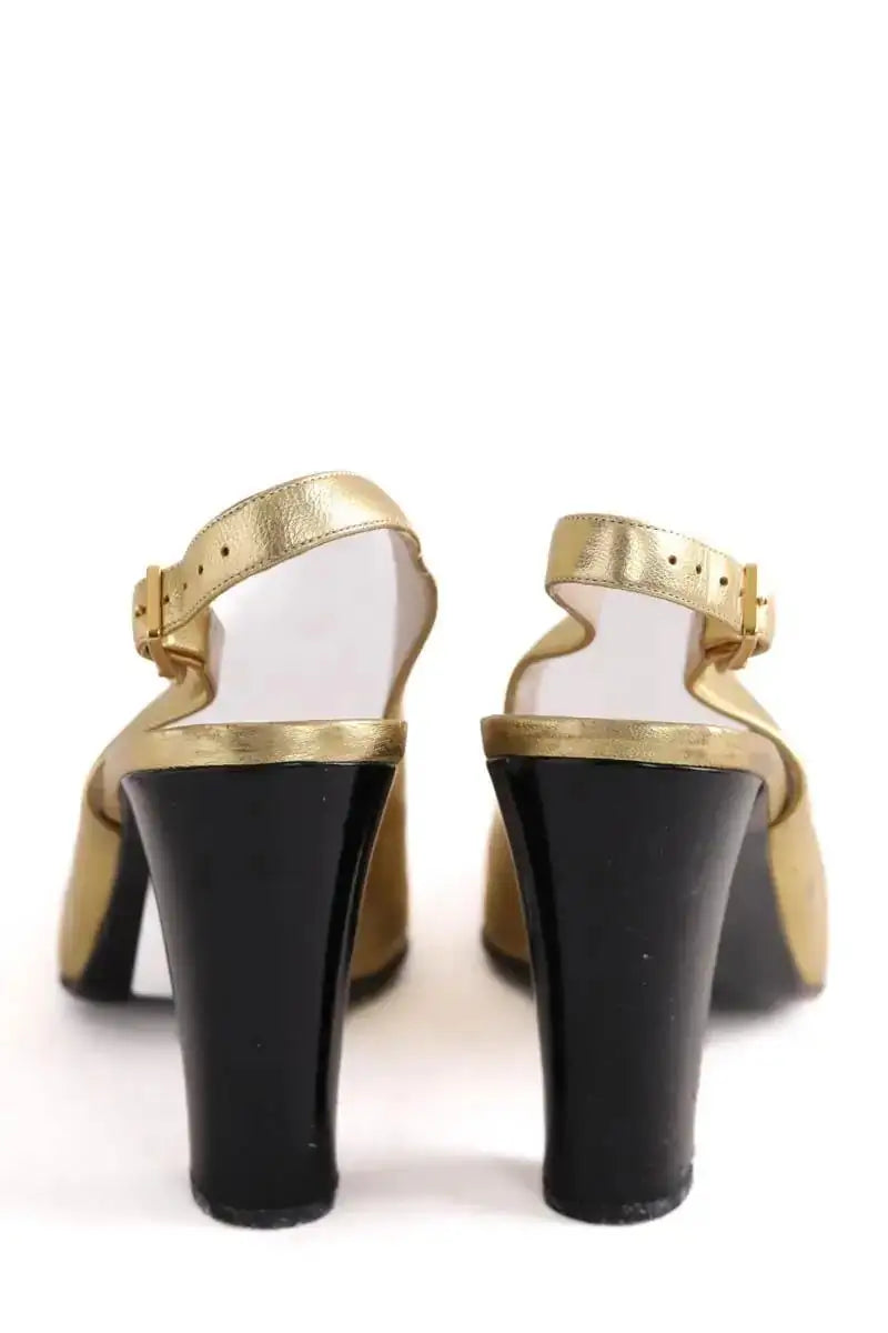 Talons Chanel Doré en Cuir