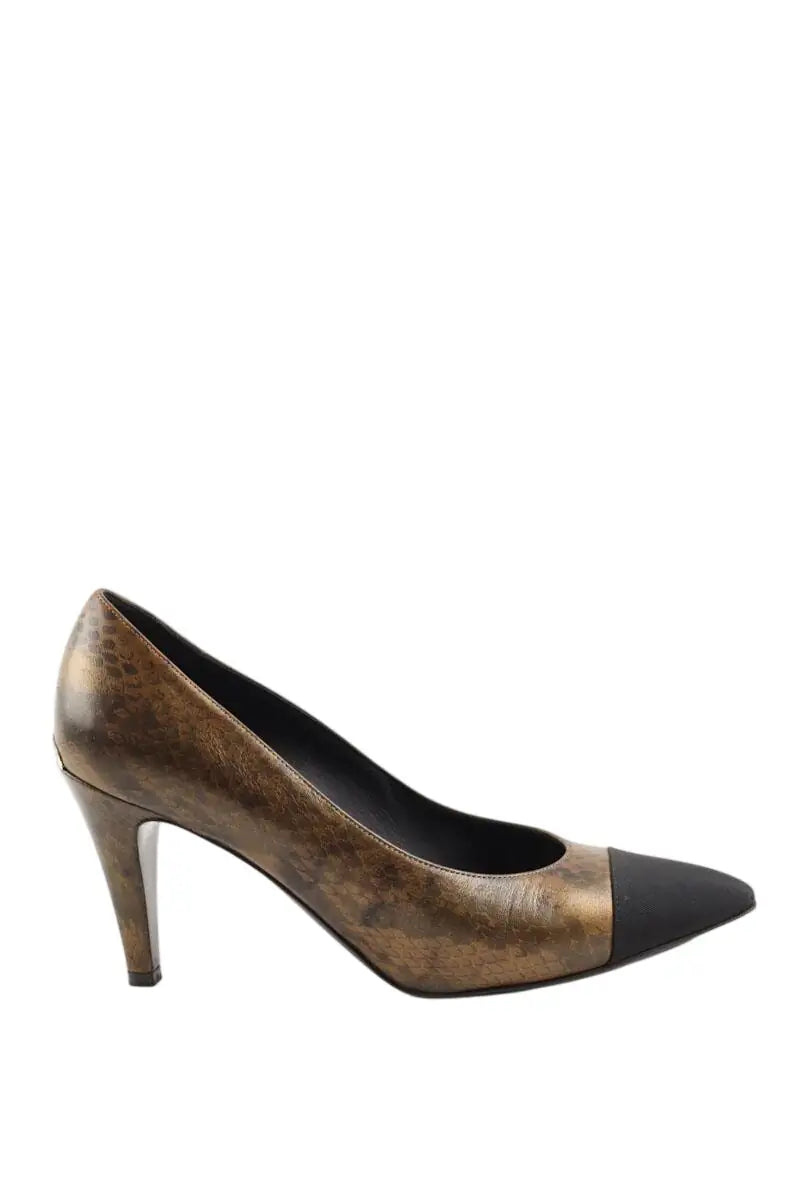 Talons Chanel Doré en Cuir, taille 39 - Seconde Main