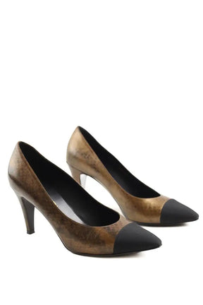 Talons Chanel Doré en Cuir