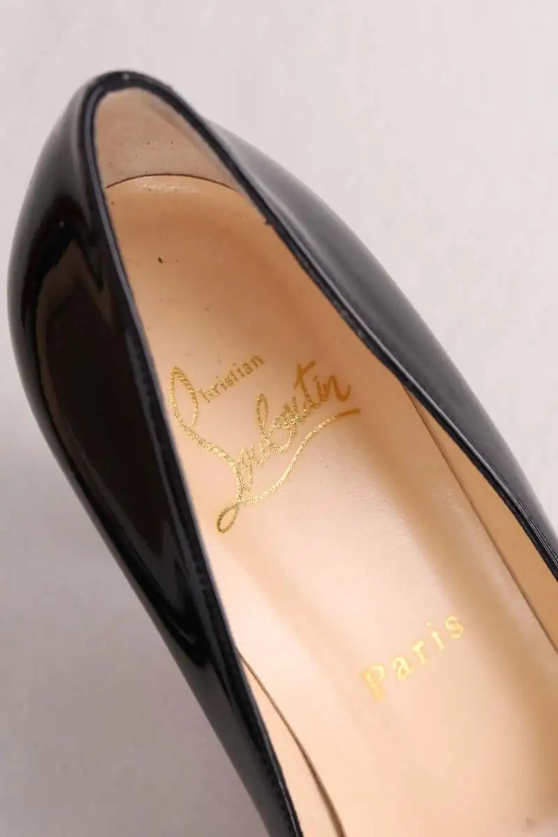 Talons Christian Louboutin Noir en Cuir verni