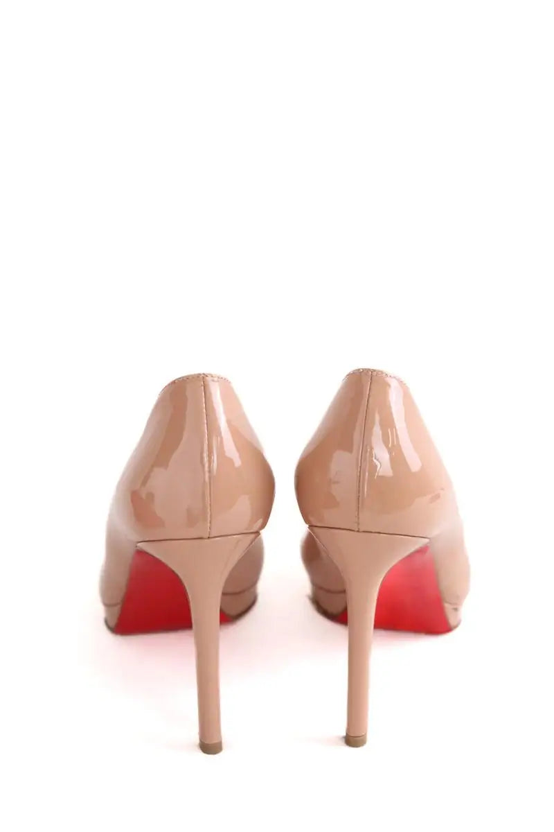 Talons Christian Louboutin Pigalle Plato Beige en Cuir verni