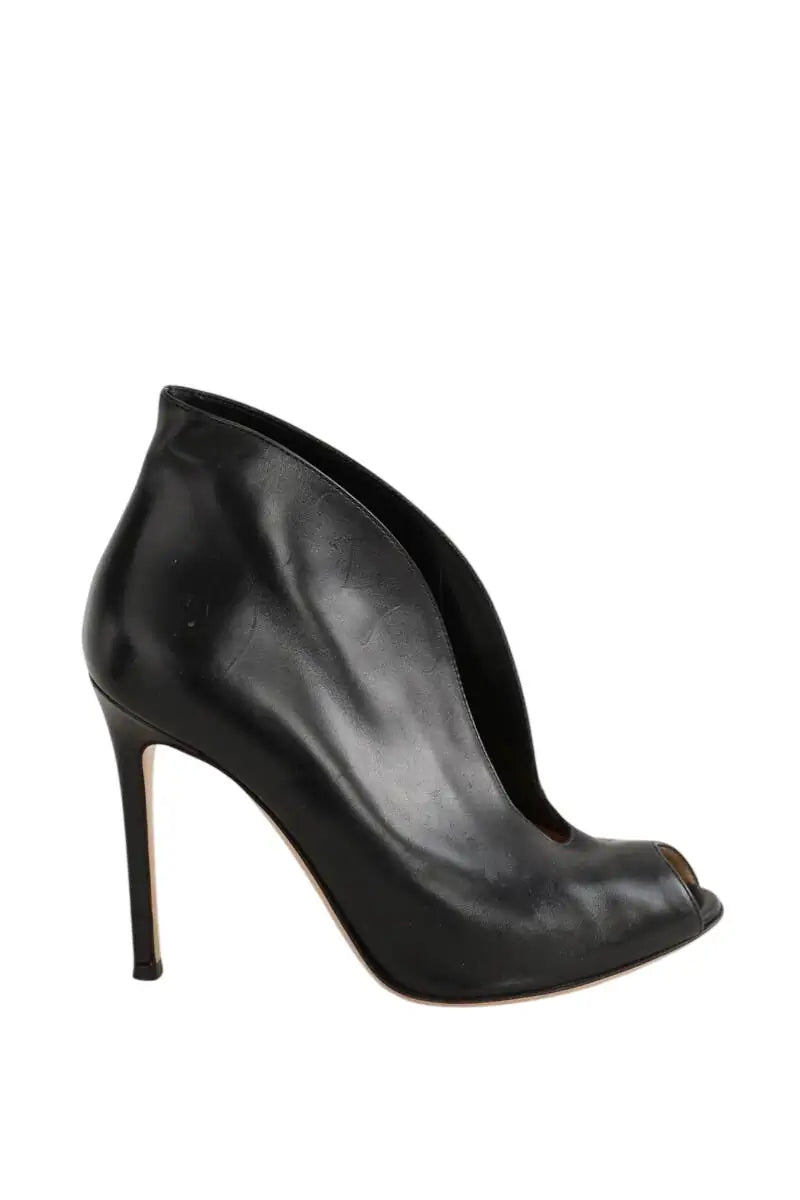 Talons Gianvito Rossi Noir en Cuir, taille 35 - Seconde Main