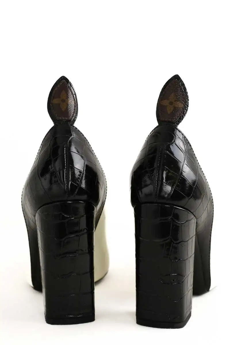 Talons Louis Vuitton Blanc en Cuir verni