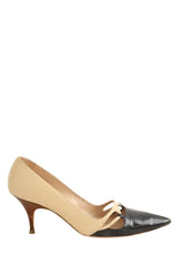 Talons Manolo Blahnik Beige en Cuir, taille 38 - Seconde Main