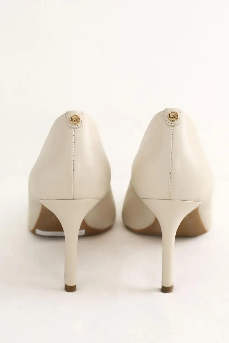 Talons Michael Kors Beige en Cuir
