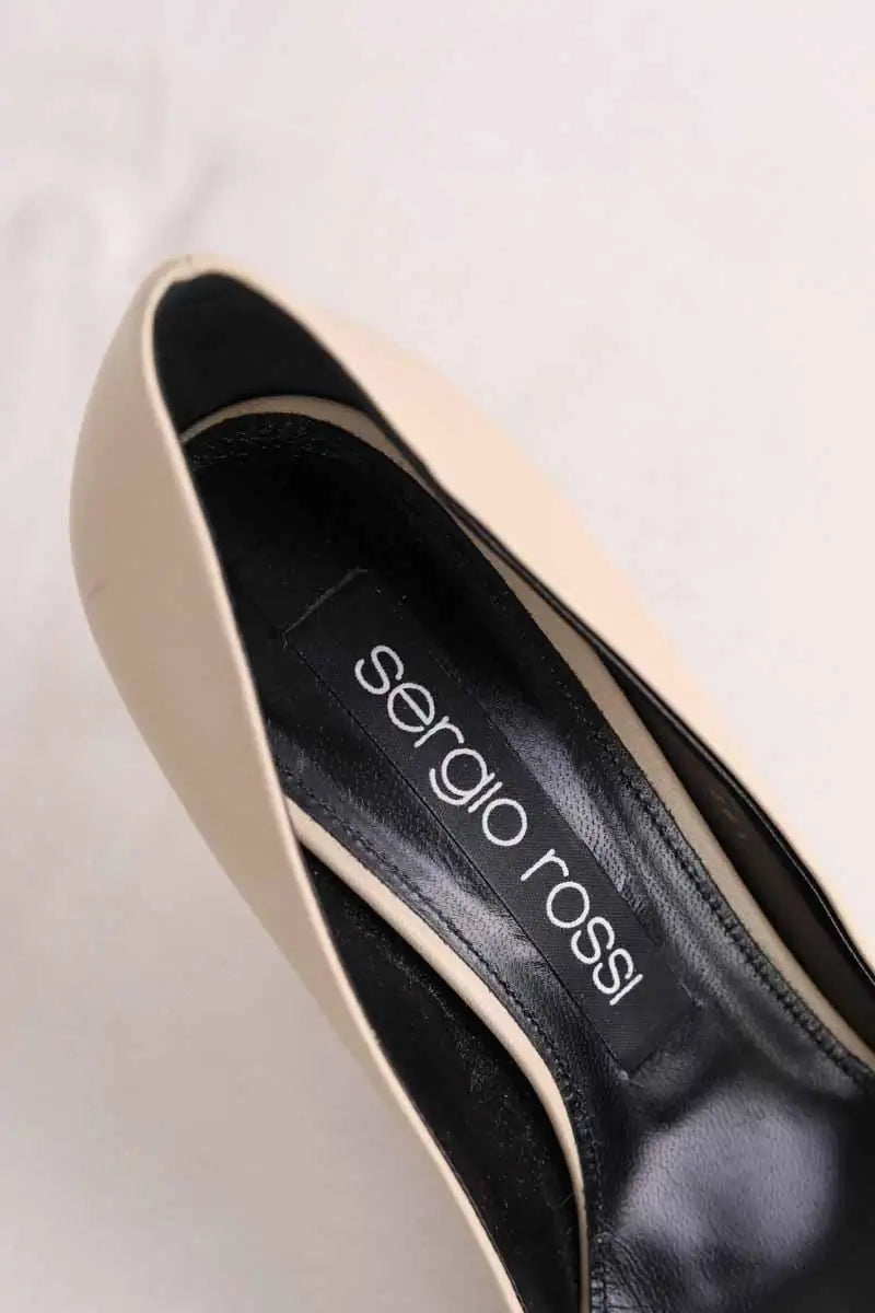 Talons Sergio Rossi Beige en Cuir