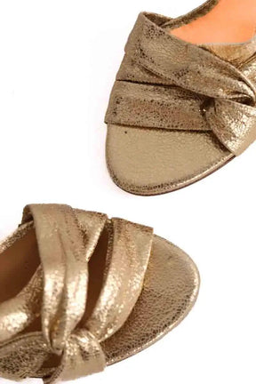 Talons Sézane Doré en Cuir