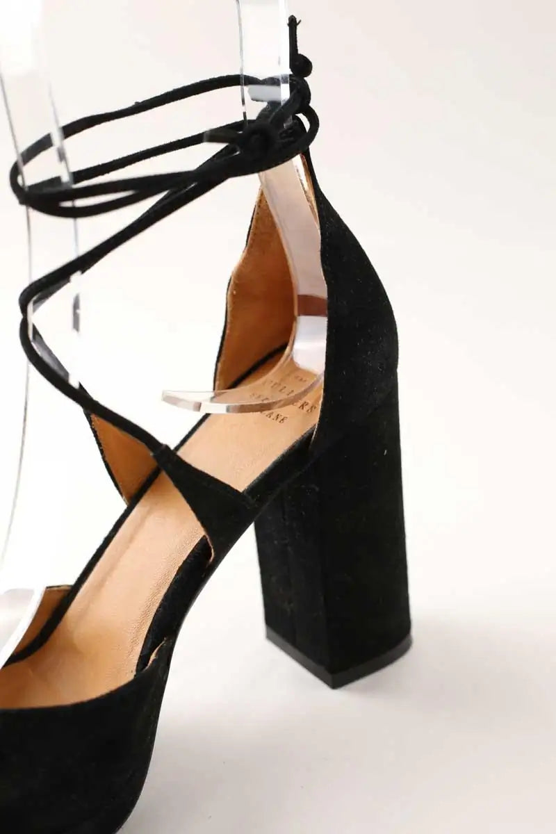 Talons Sézane Noir en Daim