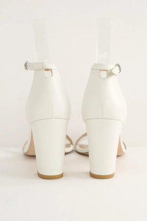 Talons Stuart Weitzman Blanc en Cuir