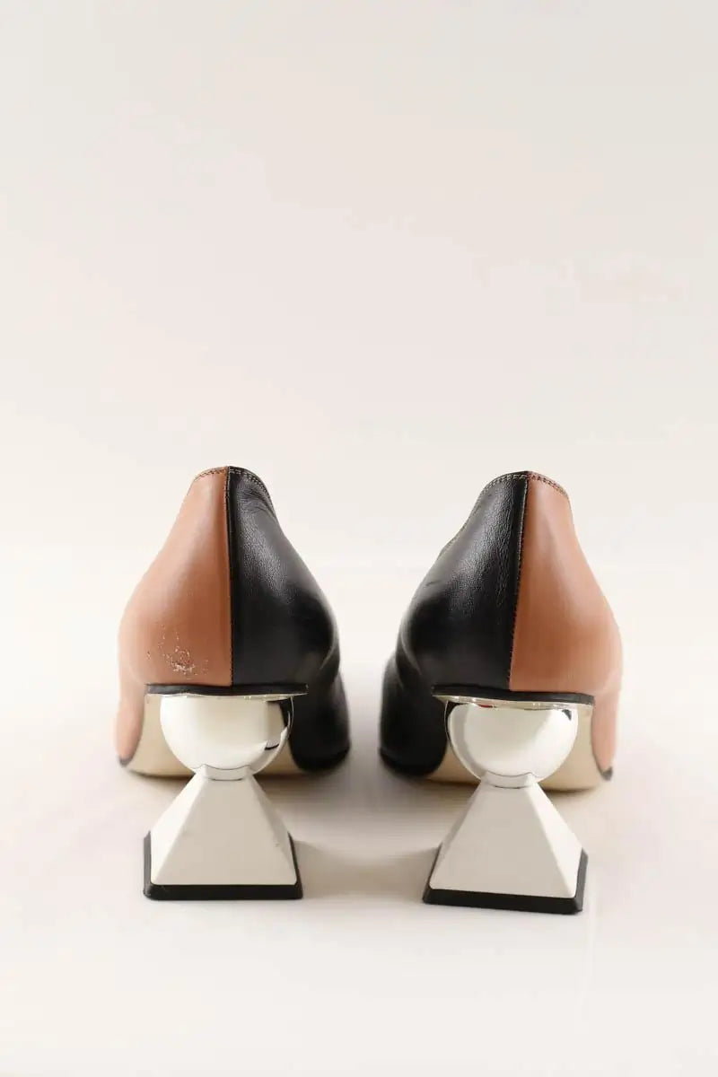 Talons YUUL YIE Noir en Cuir