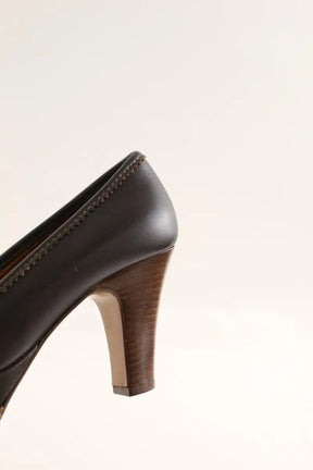 Talons Yves Saint Laurent Marron en Cuir