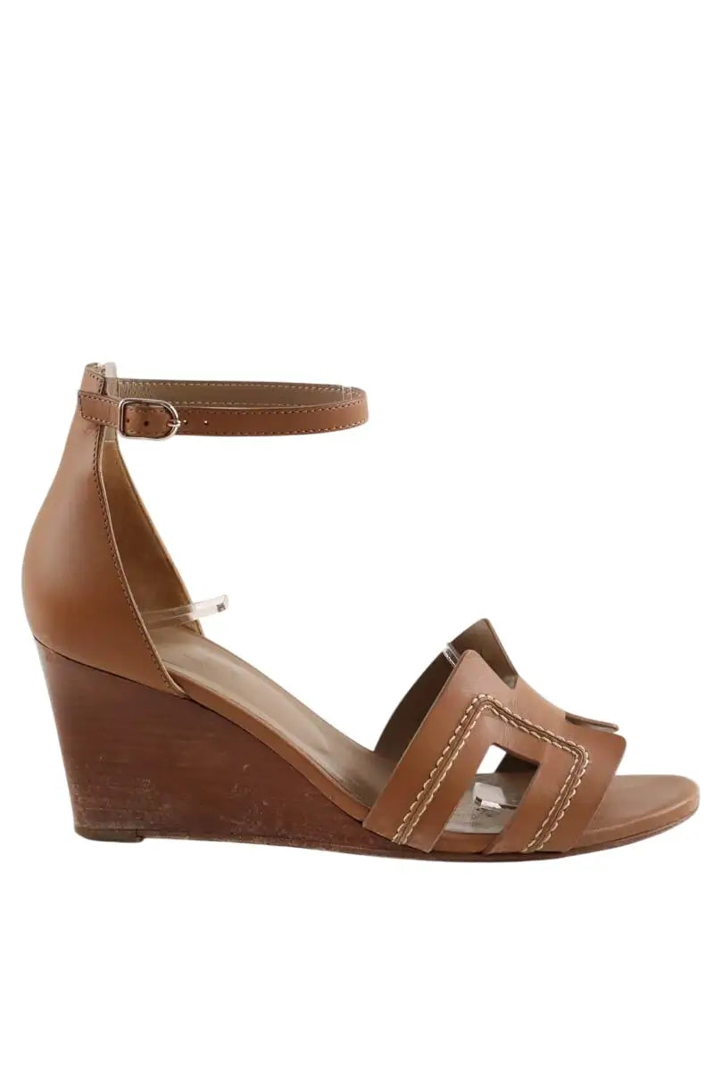 Tongs Hermès Marron en Cuir, taille 39 - Seconde Main
