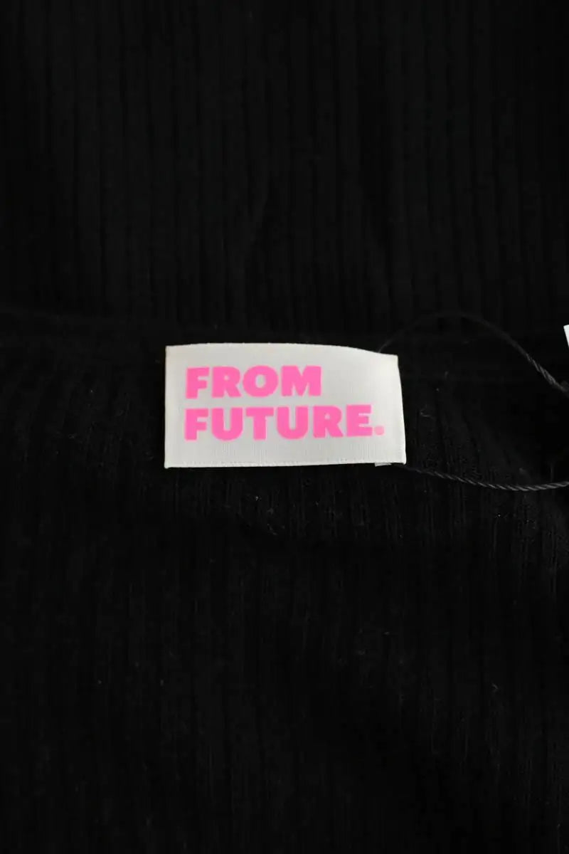 Top From Future Noir en Laine