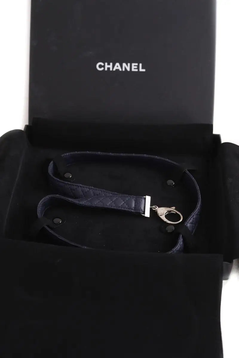 Tour de cou  Chanel Marine en 