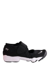 Baskets Nike Noir en Tissu, taille 36 - Seconde Main