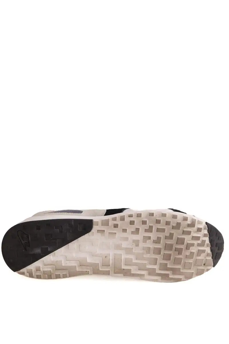 Baskets basses Nike Blanc en Tissu