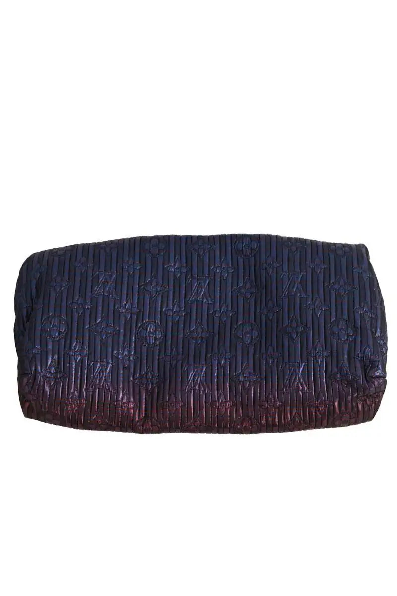 Pochette en soie Louis Vuitton Altair en jacquard matelassé monogram de louis vuitton Bleu en Tissu