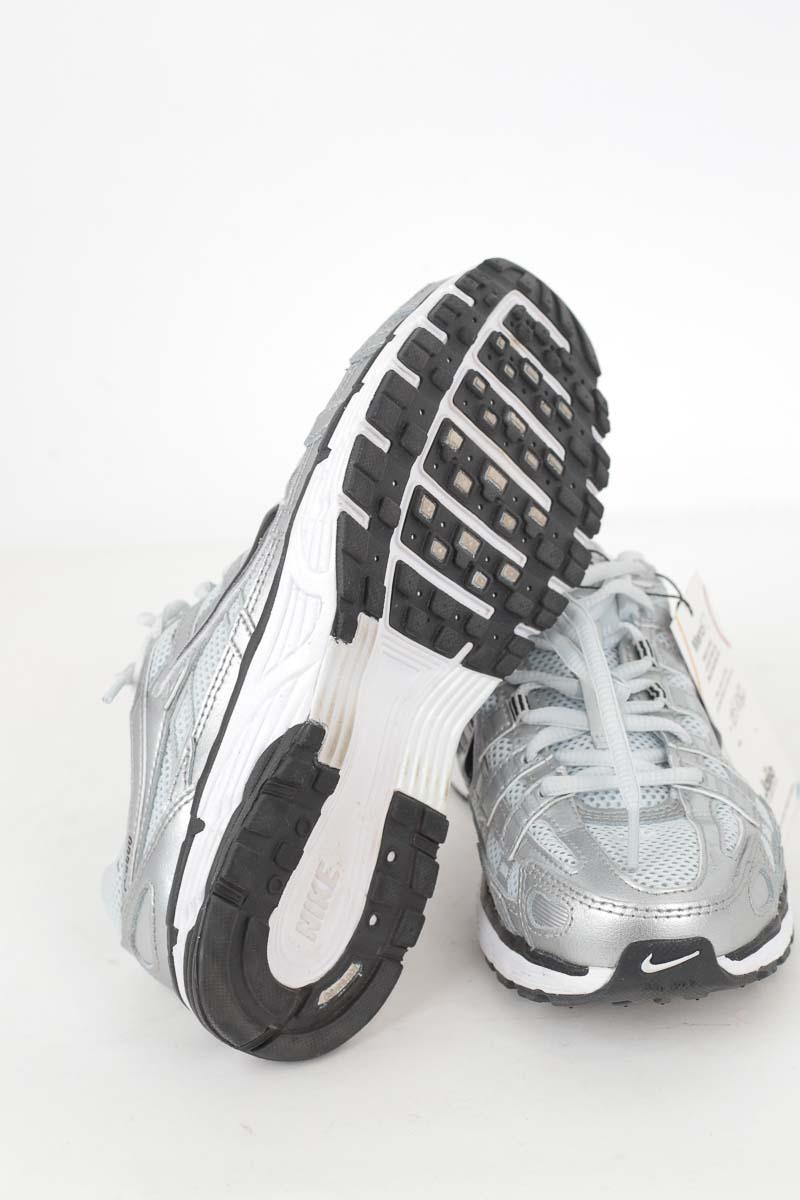 Baskets Nike P-6000 Argent