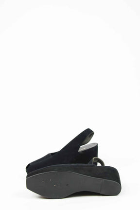  Emmanuelle Khanh  Noir