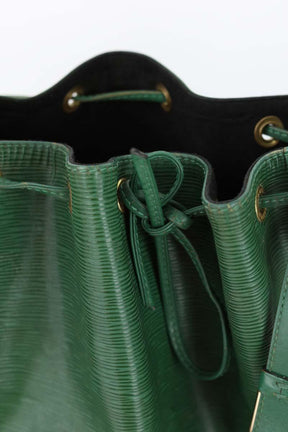 Sac à main Louis Vuitton Noe Vert