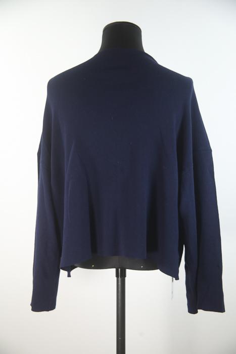 Pull-over Pleats please  Marine