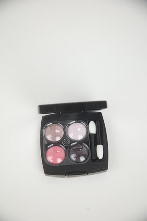 Fards à paupières Chanel  Noir