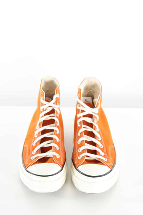  Converse  Orange
